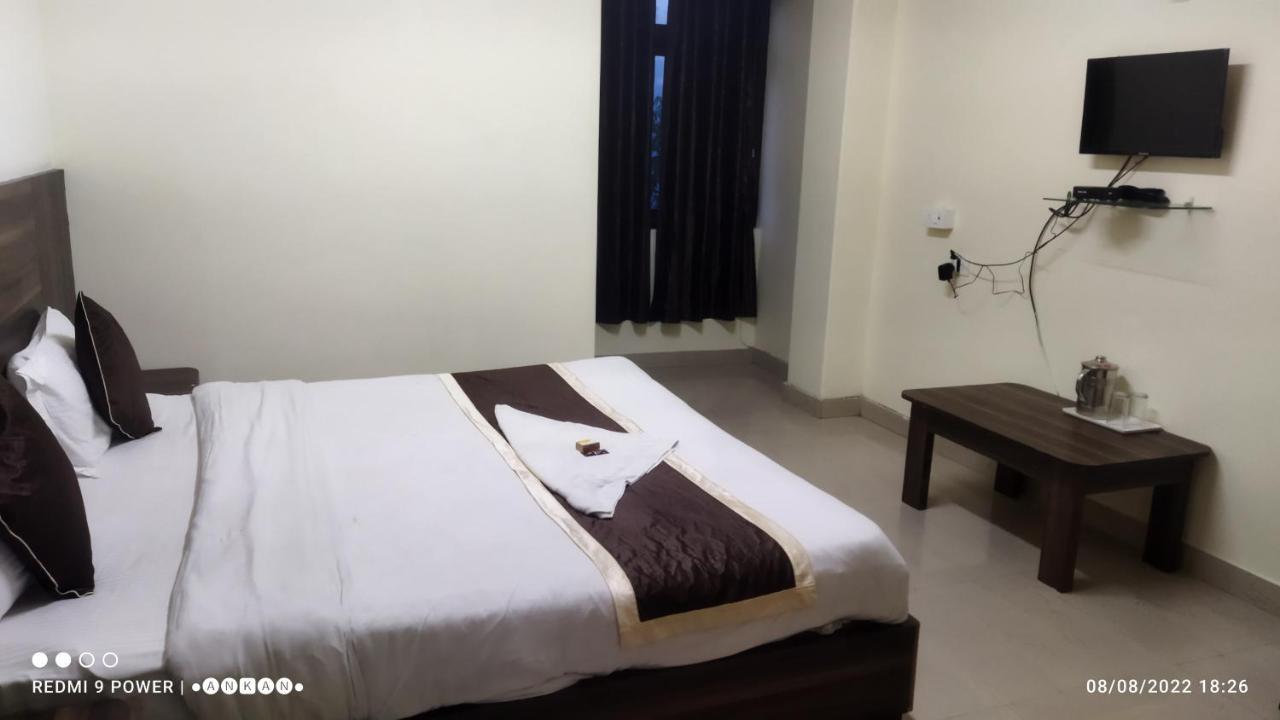Hotel Shivalik Retreat ガントク エクステリア 写真